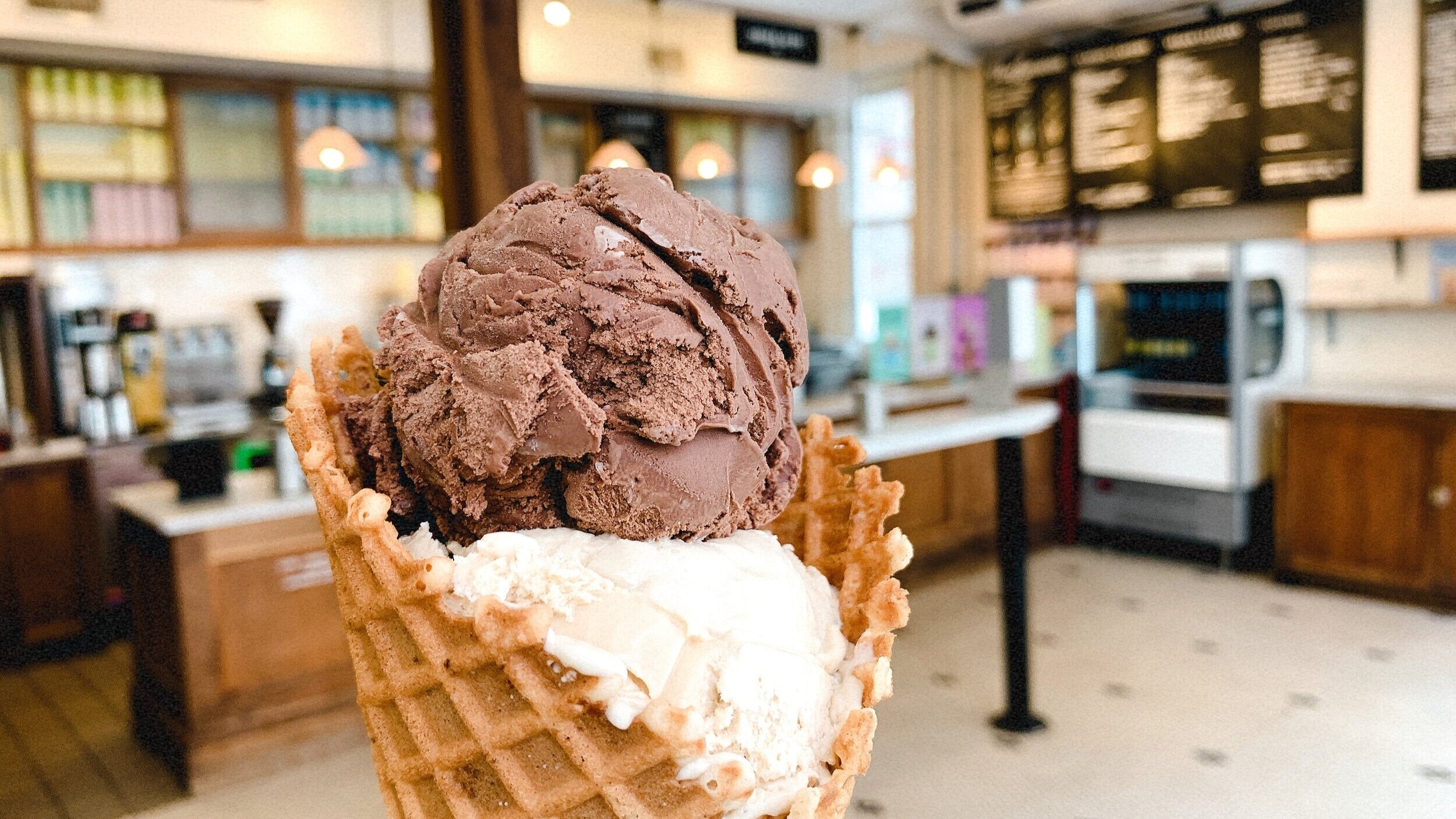 チョコレートとアールグレイ、上品な味わいで美味しかったです